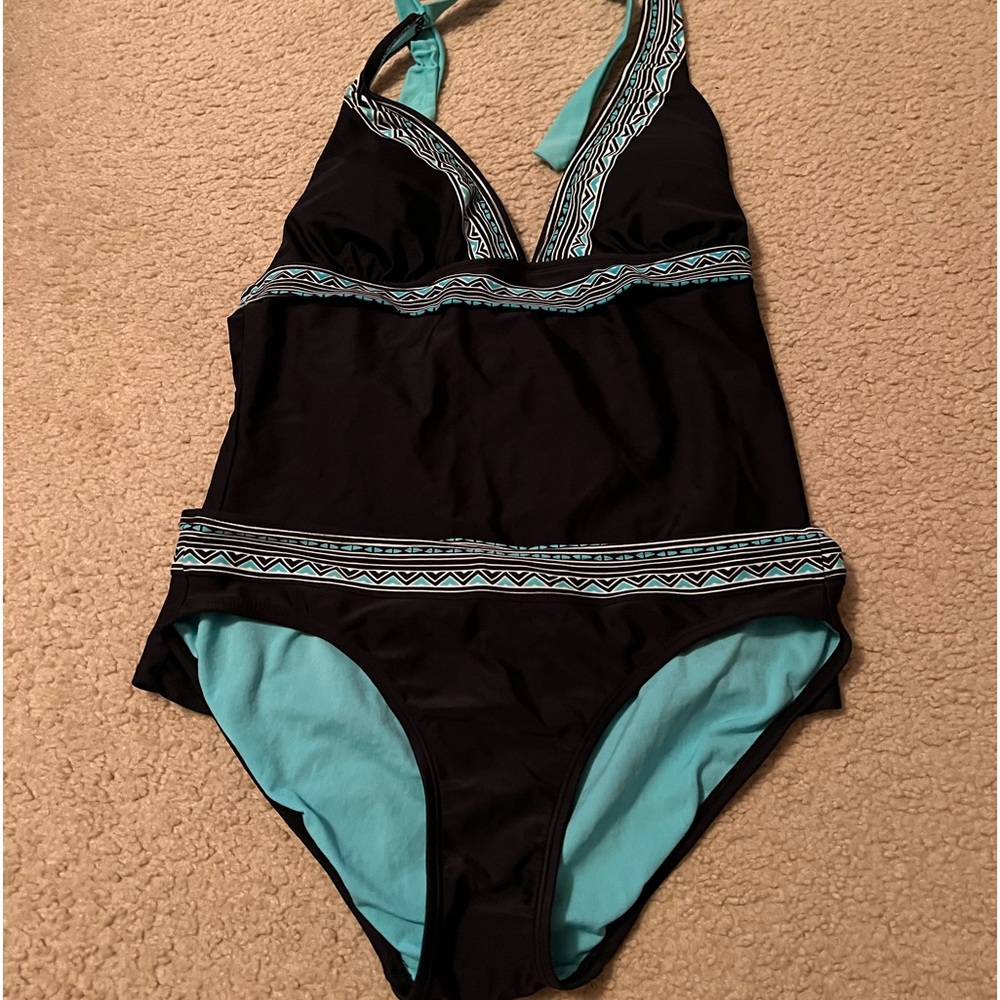 Athleta tankini swim suit size Medium tall